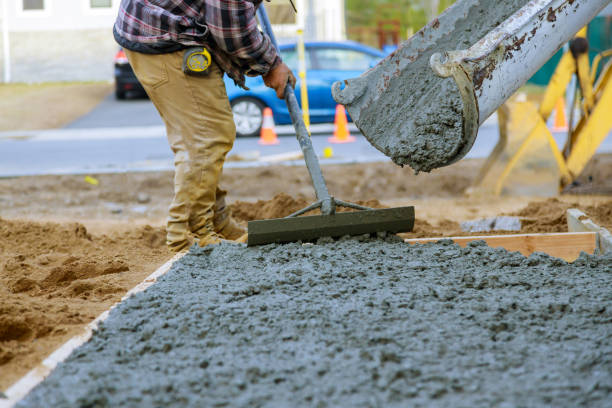 Best Concrete Repair Services  in Collins, MS